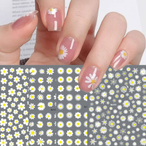 Daisy Nails Image